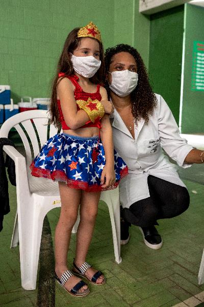 Pais atendem chamado e levam crianças para vacinar no Dia D 3 Dia D Vacinacao Infantil foto Barbara Landim12