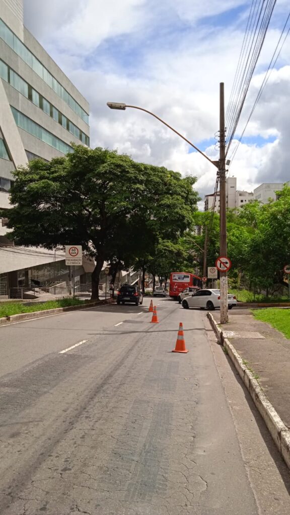 Após ocorrência envolvendo ônibus, PJF ameaça romper contrato com consórcio 1 acidente envolvendo onibus by smu