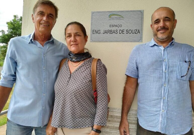 Jarbas de Souza 240322 enviada pelo Cesar Romero Jarbas de Souza 240322 enviada pelo Cesar Romero