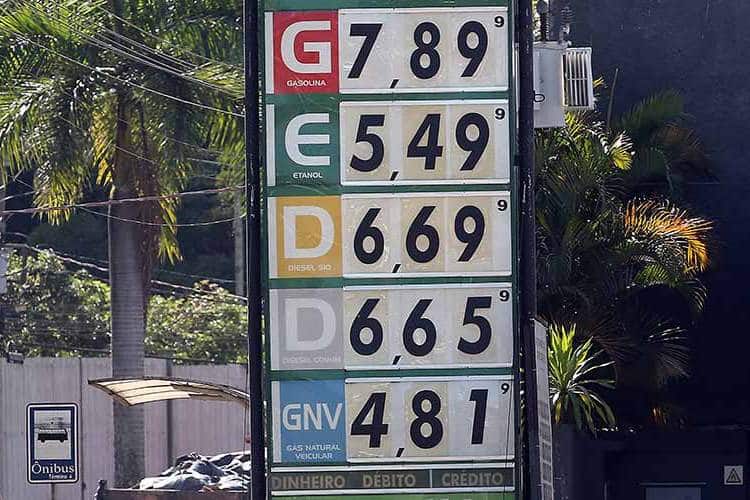 Aumento no preço da gasolina já é generalizado nos postos de JF 2 Precos dos combustiveis fernando priamo 8