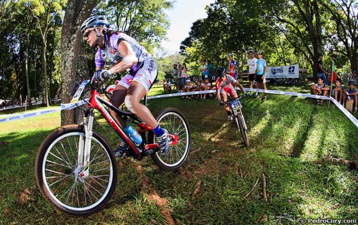 Ciclistas dão dicas de segurança para o pedal nas trilhas da região 4 Roberta Stopa credito Pedro Cury