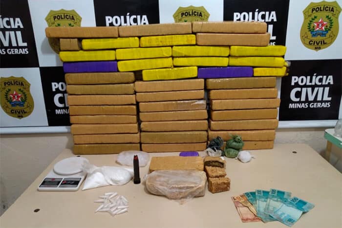 Quatro homens são presos com 30 quilos de maconha em Viçosa 1 apreensao maconha by pc