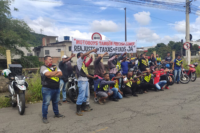 Motoboys anunciam paralisação da categoria para a próxima sexta-feira 1 protesto motociclistas3 by gabriel silva