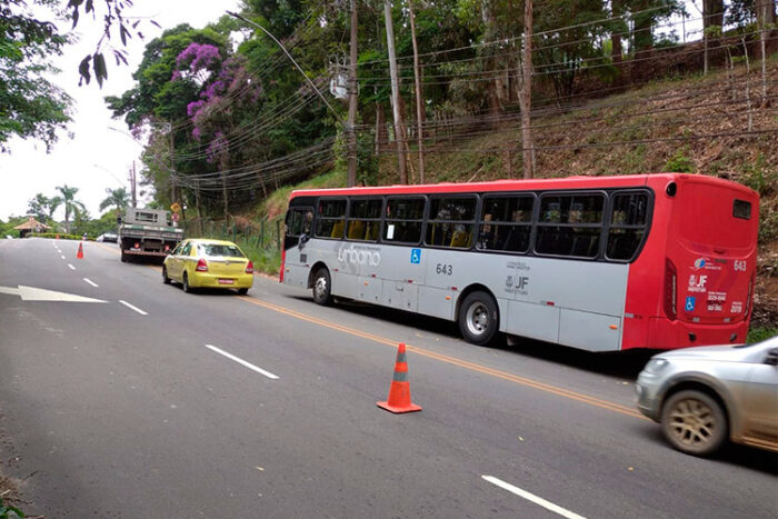 Em meio a processo de rescisão, quatro ônibus da Tusmil quebram em JF 1 quebra onibus by smu