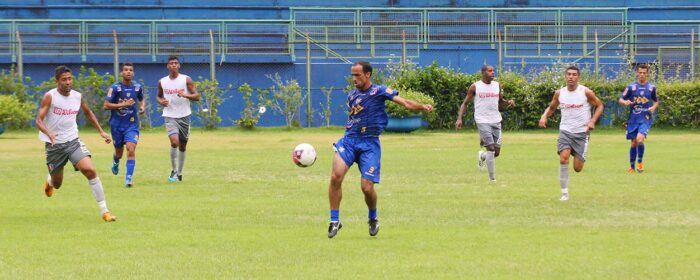Allan Taxista Tupi foto Leonardo Costa Arquivo TM