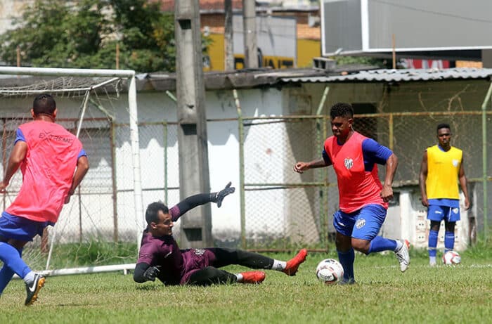 A uma semana da estreia, Tupi aposta em atacante Muller Fernandes 1 Tupi Muller Fernandes foto Fernando Priamo