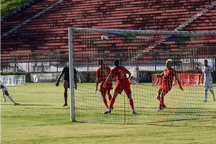 Tupynambás-gol-perdido---fernando-priamo-(8) Tupynambás-gol-perdido---fernando-priamo-(8)