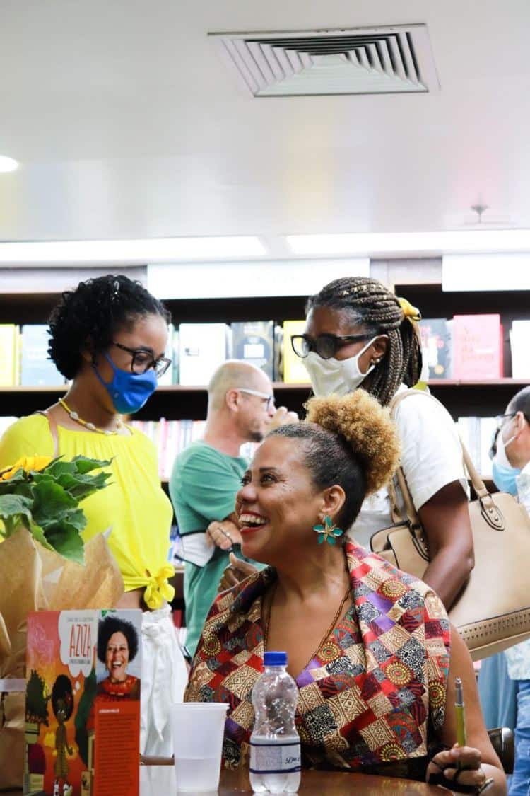 Como enfrentar o racismo na infância? 2 cassia divulgacao