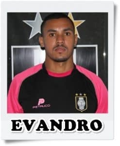 Tupynambás traz zagueiro, meio-campo e inicia venda de ingressos 2 Baeta Evandro foto Divulgacao