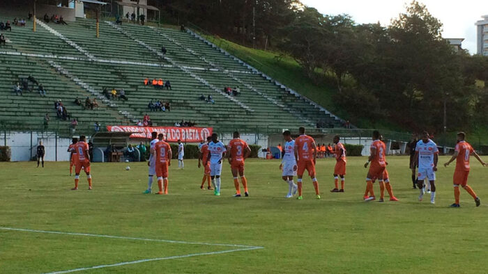Tupynambás vence o Coimbra por 1 a 0 no Estádio Municipal 1 Baeta x Coimbra foto Fernando Priamo 2
