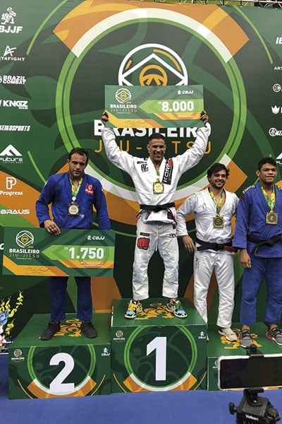 Leon Brito é prata no Brasileiro de Jiu-Jítsu e pode disputar Mundial 1 Jiu Jitsu Leon foto Arquivo pessoal