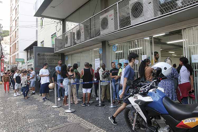 Quase mil deixam regularização eleitoral para o último dia em Juiz de Fora 2 Justica Eleitoral Ultimo dia fernando priamo 11