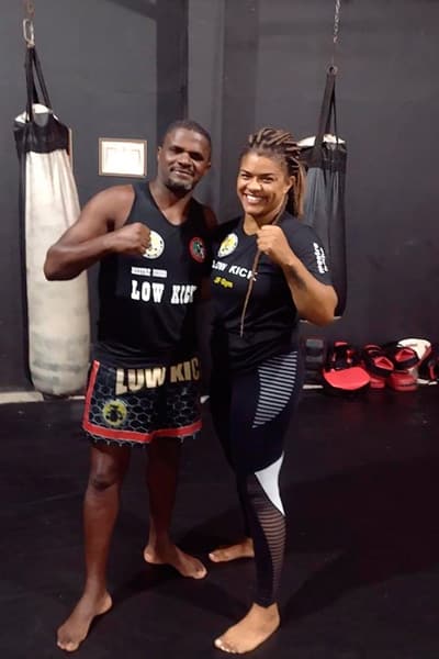 Muay-Thai-Low-Kick-Mestre-Ninho-e-Altina-Carla Muay-Thai-Low-Kick-Mestre-Ninho-e-Altina-Carla