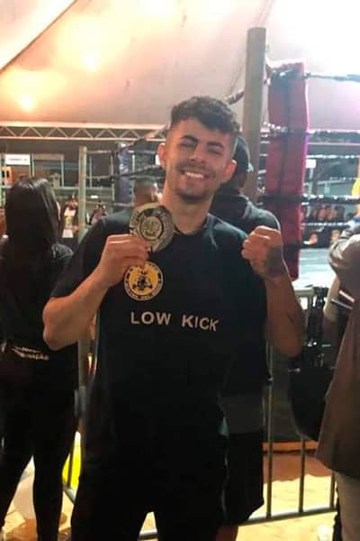 Muay-Thai-Low-Kick-Wallace-Braz Muay-Thai-Low-Kick-Wallace-Braz