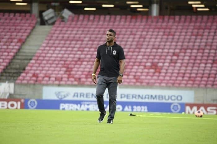 Já em Juiz de Fora, Nilson Corrêa é o novo técnico do Tupynambás 1 Nilson Correa Tupynambas foto Reproducao Instagram Retro