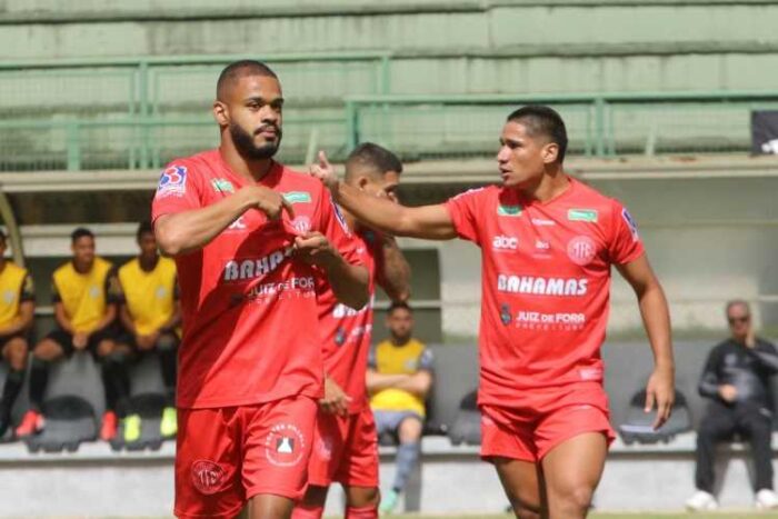 Tupi vira sobre o Tupynambás e vence o clássico por 2 a 1 no Módulo II 2 Tupi x Tupynambas foto Leonardo Costa 2