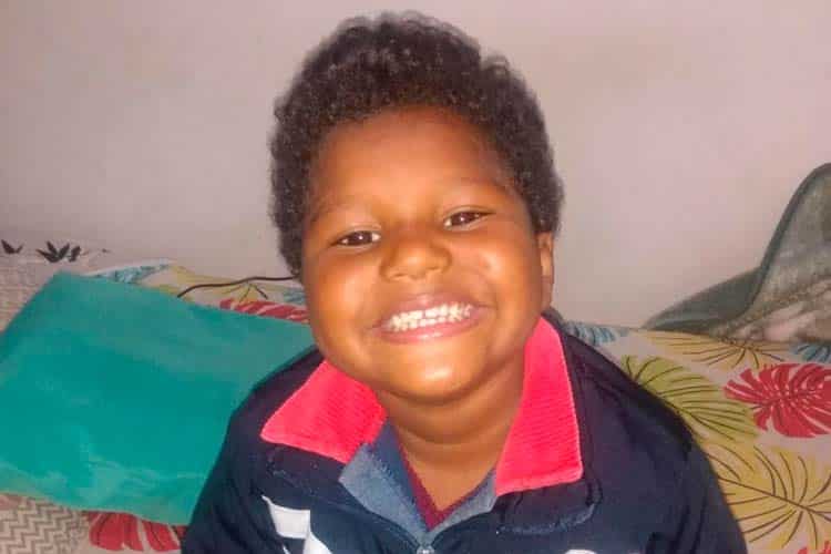 Família realiza vaquinha on-line para que 'Lukinhas' possa andar 3 destacada