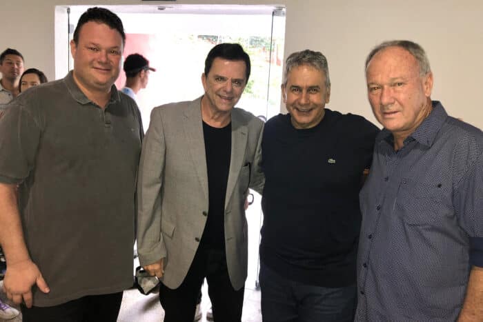 Rodrigo Almeida, Ricardo Campello, vereador Antônio Aguiar e o presidente da Associação Portuguesa, Hamilton Almeida no concorrido bacalhau na brasa