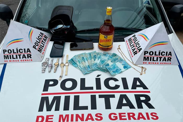 Trio rende família em sítio durante roubo em São João Nepomuceno 1 roubo sao joao by pm