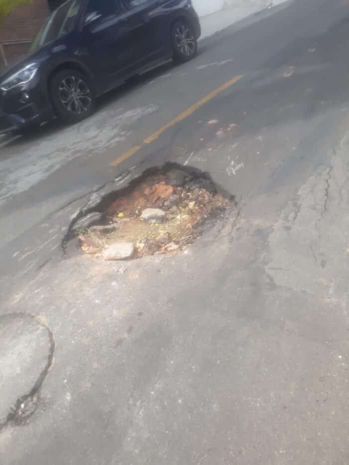 Leitor denuncia buraco em rua no São Pedro 1 vidaurbana