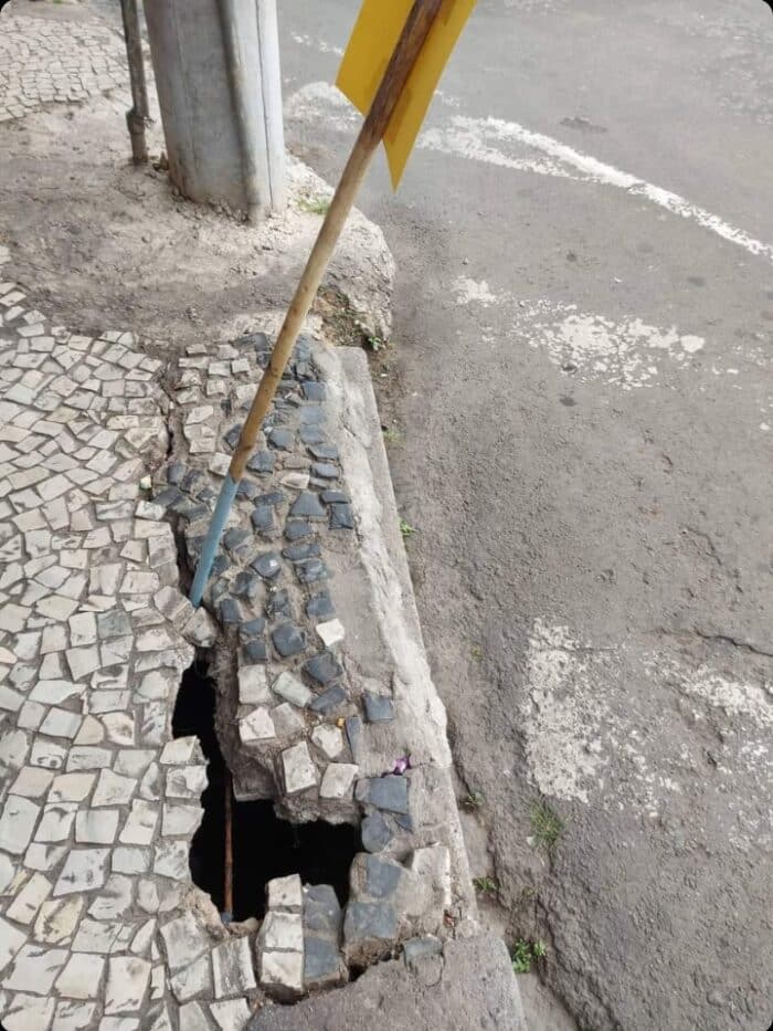Boca de lobo quebrada na Avenida dos Andradas 1 vu31.05