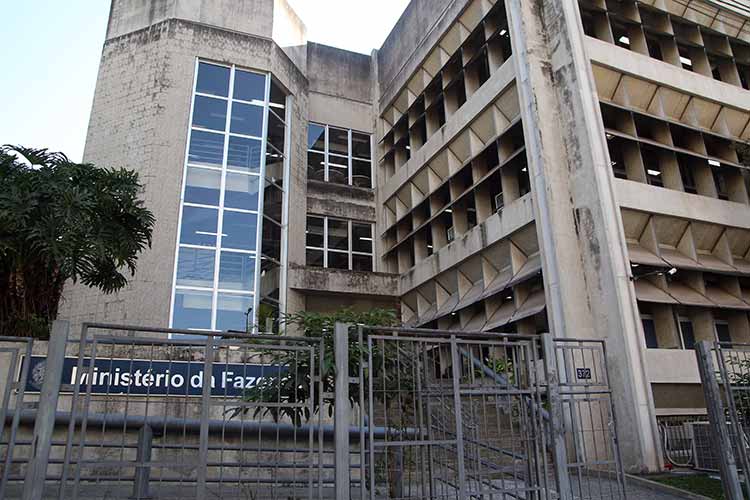 Receita busca parceria com instituições de JF para reutilização de itens apreendidos 1 Receita Federal fernando priamo 2