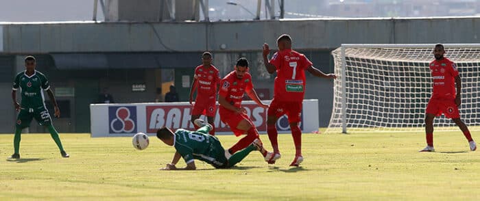 Tupynambás perde para o Ipatinga por 2 a 0 em JF 1 Tupynambas x Ipatinga fernando priamo 15