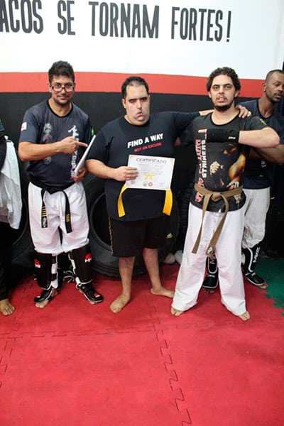 Victor conquistando a faixa amarela siteKatherine fotografias