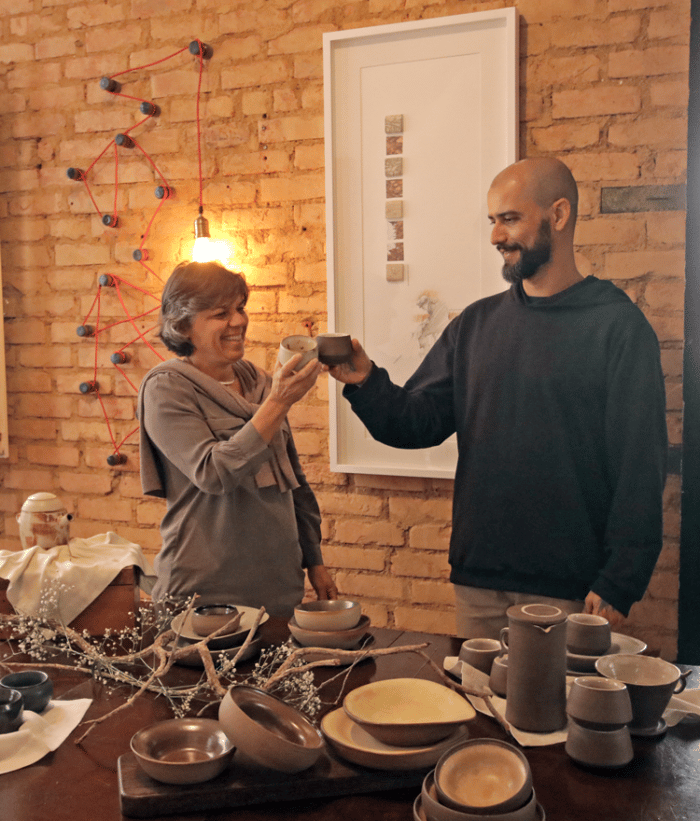 Exposição de cerâmica de Adriana Lopes e Thiago Bartels é inaugurada nesta quinta 1 cerâmica