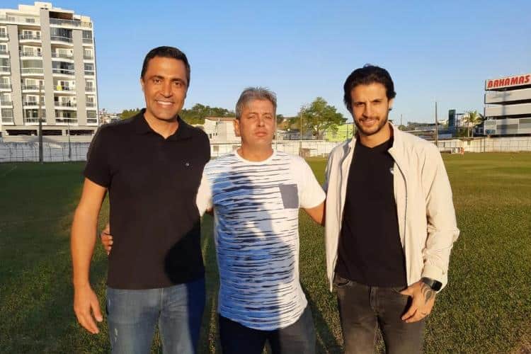 Interessado em parceria, Tupi conversa com Hudson e Lino: “Basta querer” 1 Tupi Lino Tiquinho e Hudson foto Roney Testa Tupi FC site