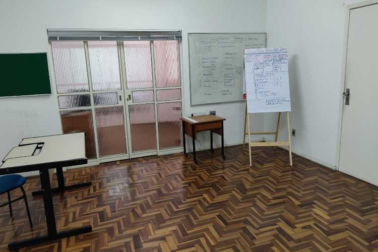 Villa Real sala comissão técnica foto Bruno Kaehler site Villa Real sala comissão técnica foto Bruno Kaehler site