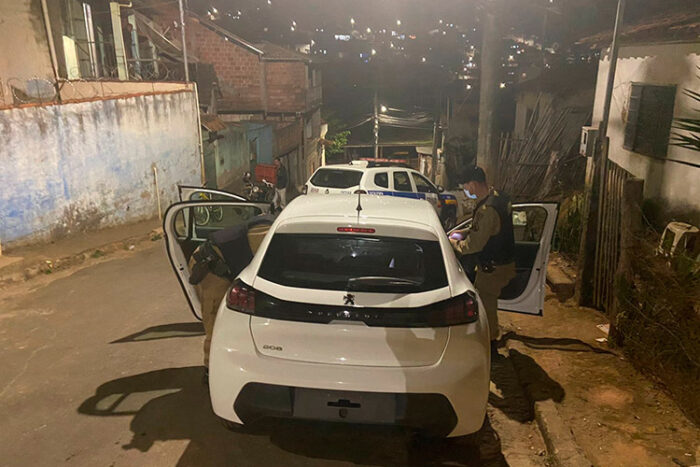 Criminosos rendem casal e levam R$ 96 mil de mercearia em Rochedo de Minas 2 Assalto Rochedo de Minas foto PM Divulgacao 3