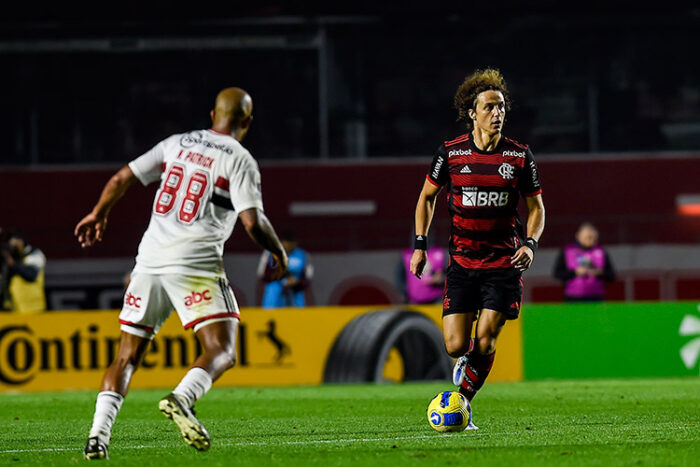 David Luiz tem suspeita de hepatite viral - foto Marcelo Cortes Flamengo