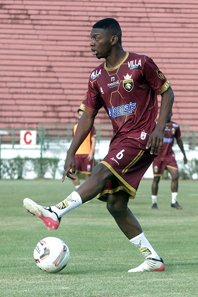 'Jogo de detalhes': Villa Real recebe o líder Itabirito no Municipal 1 Villa Real Eldinho foto Leonardo Costa