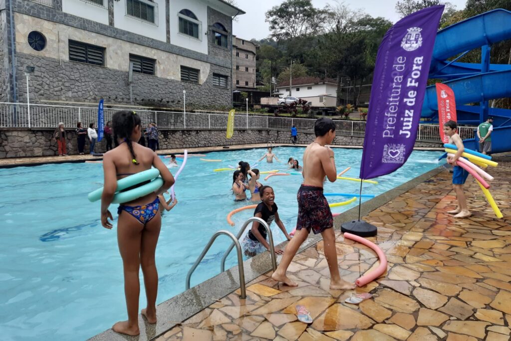 Estudantes de escola pública inauguram piscina do Parque Municipal de Juiz de Fora 2 complexo aquatico 5 Foto Leticia Lapa e1664292963163