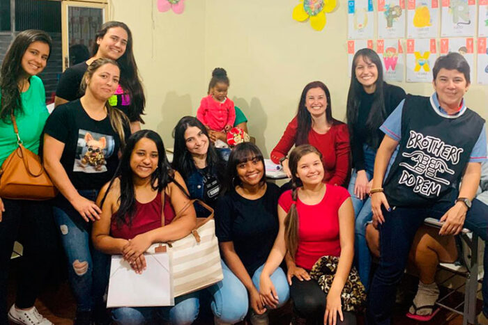 Projeto realiza reforço escolar para crianças na Comunidade do Rato 1 projeto escolar comunidade do rato