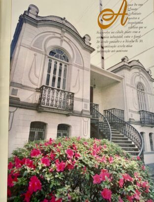 Casarão histórico é derrubado na Rua Santo Antônio em Juiz de Fora 2 CASARAO historico da rua santo antonio by arquivo tribuna e1666456171421