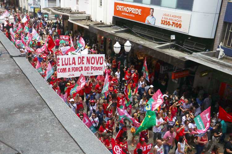 Calçadão véspera eleição - Felipe Couri 22 - site Calçadão véspera eleição - Felipe Couri 22 - site