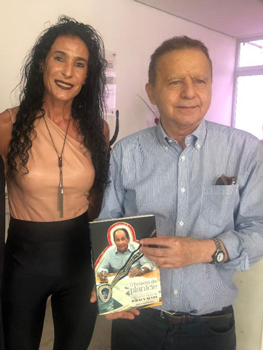 Suzana Neves 181022 enviada pelo CR com corte