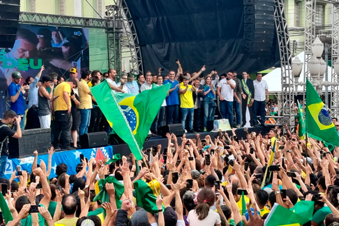 Para 'virar voto', Bolsonaro faz comício na Praça da Estação 3 bolsonaro praca da estacao praca da estacao