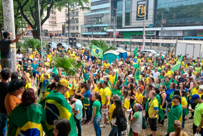 Bolsonaristas fazem ato em frente à sede da Brigada do Exército em JF contra resultado das eleições 2 3Manifestacao PH Leonardo Costa