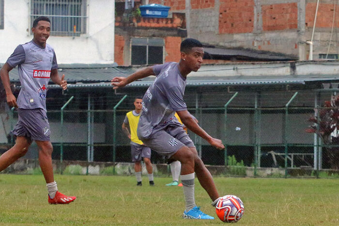 Max Tupi foto Felipe Couri