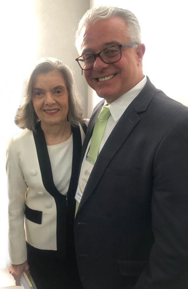 Coluna Cesar Romero - 20 e 21 de novembro de 2022 11 Ministra Carmen Lucia e Joaquim Casteloes JF POR AI 181122 enviada pelo CR
