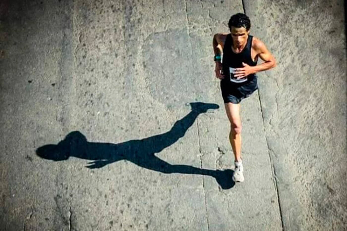 Desempregado, corredor busca apoio para custear disputa da Corrida São Silvestre 1 Flavio Stumpf foto @lapeliculaporai