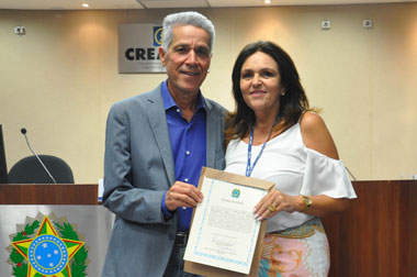 Coluna Cesar Romero - 24/01/2023 1 Maria Angelica Arantes de Aguiar Abreu 230123 Credito Adriana von Kruger