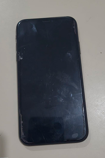 Jovem tem o celular furtado e é ameaçada por suspeito durante viagem de ônibus 1 celular by pmr