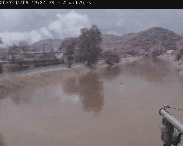 juxtapose gif 1