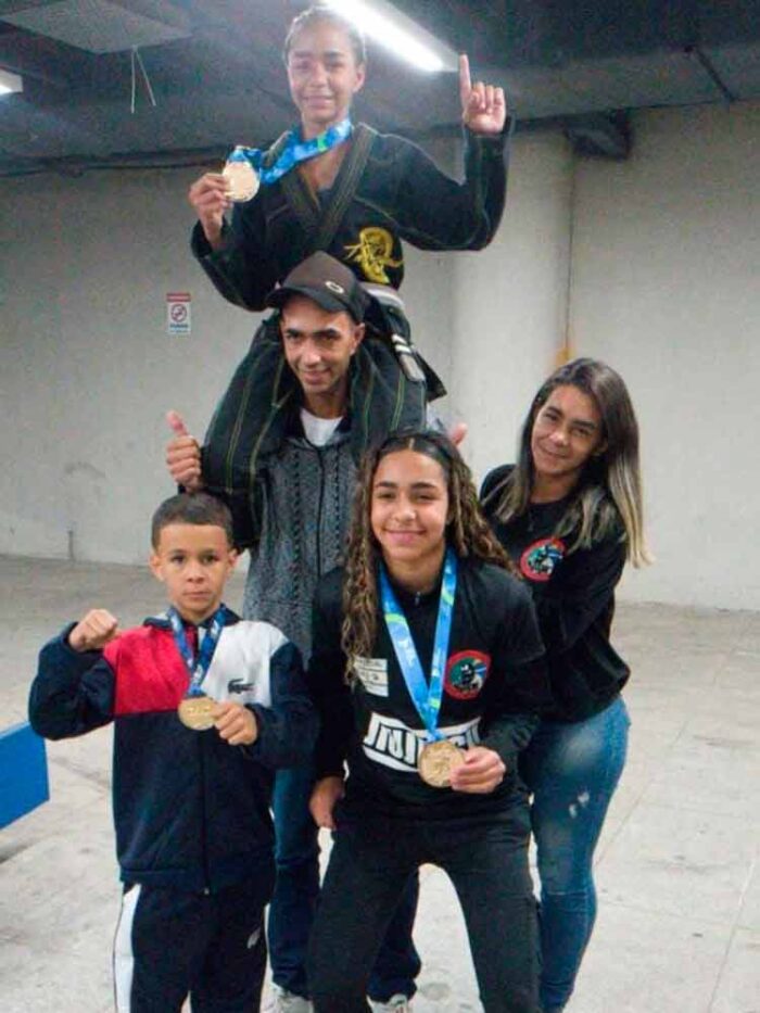 Irmãs fazem vaquinha para viabilizar ida para o Mundial de Jiu-Jítsu 2 2jiu jitsu
