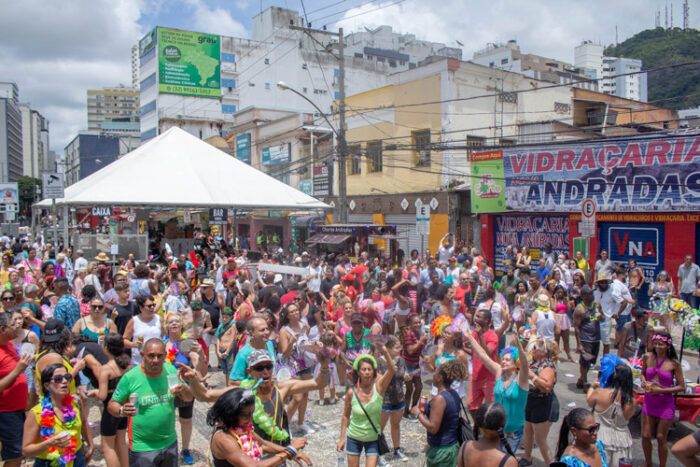Banda Daki reúne foliões para celebrar o legado de Zé Kodak 1 Banda Daki