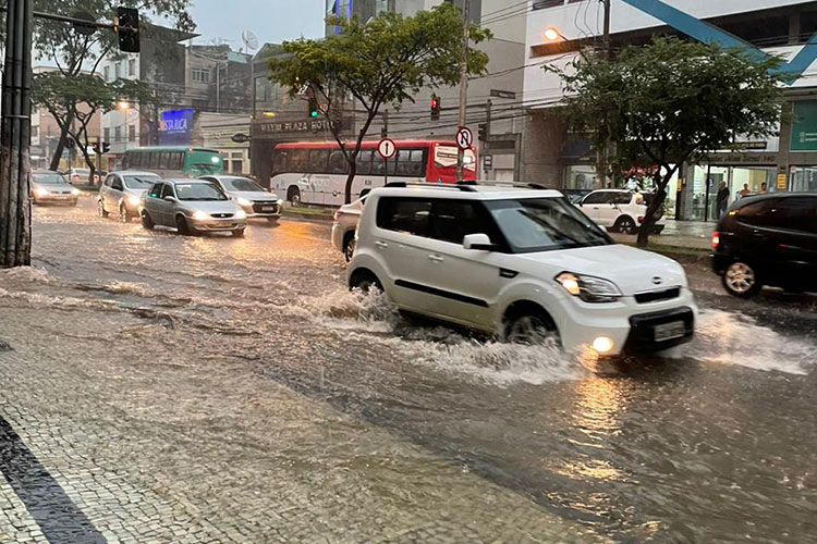 Semana será de altas temperaturas em JF e na Zona da Mata 1 chuva Av dos Andradas fabricia nocelli